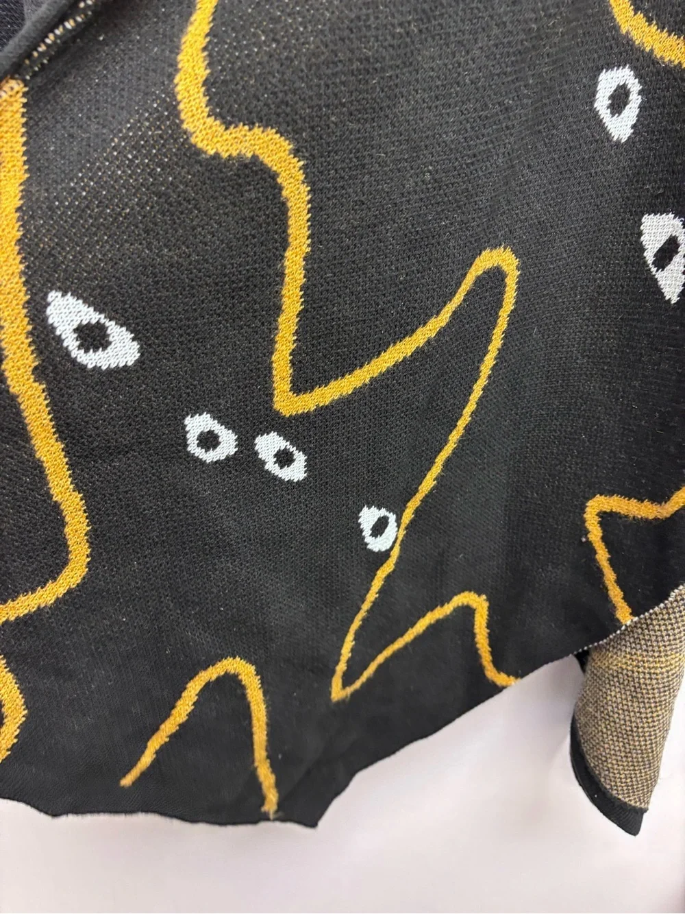 Ppaayyss Feline Knitted Hooded Poncho